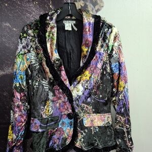 Alberto Makali New York, Paris, Milan jacket size S, color pink, purple floral